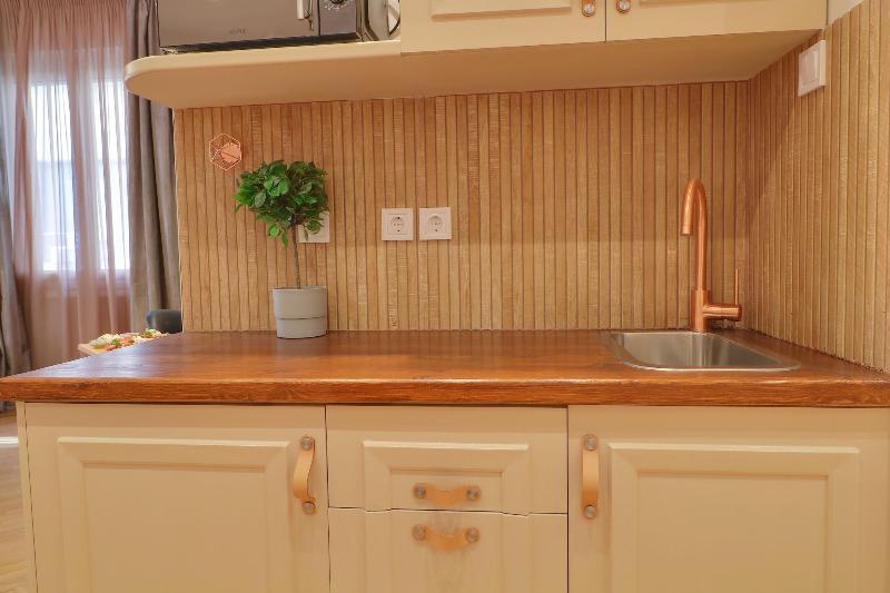 Athinn Residence Athens Ngoại thất bức ảnh